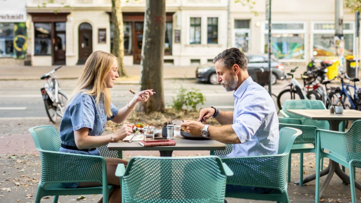Single Americans want potential partners earning at least six figures, according to new study. Millennials set the ‘ideal’ bar at $160,000