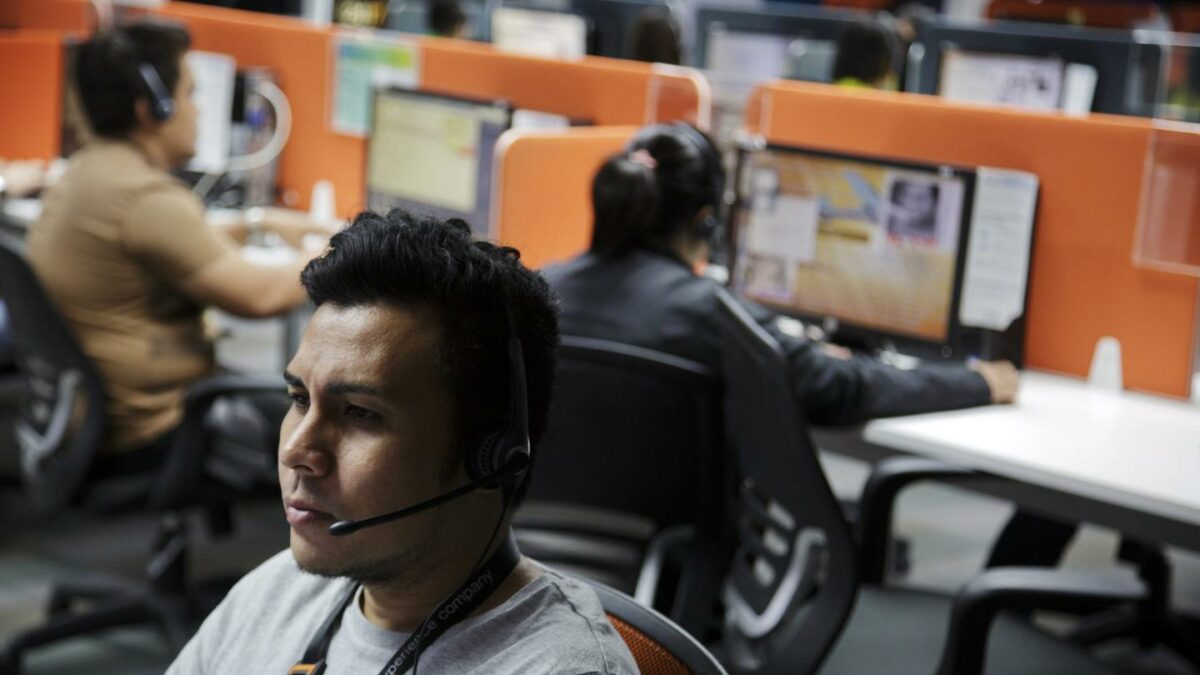 The AI boom hasn’t stopped U.S. companies from hiring cheap offshore labor, and overseas call center employment is still skyrocketing